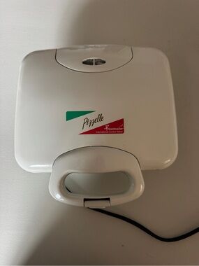 Toastmaster Pizzelle International Cookie Maker
